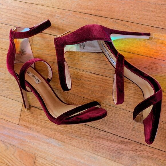 Steve Madden Red Velvet Y2k Strappy Stiletto Heels - Picture 2 of 6